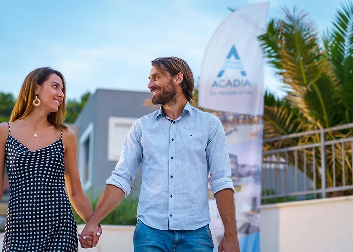 Acadia & * Slatine